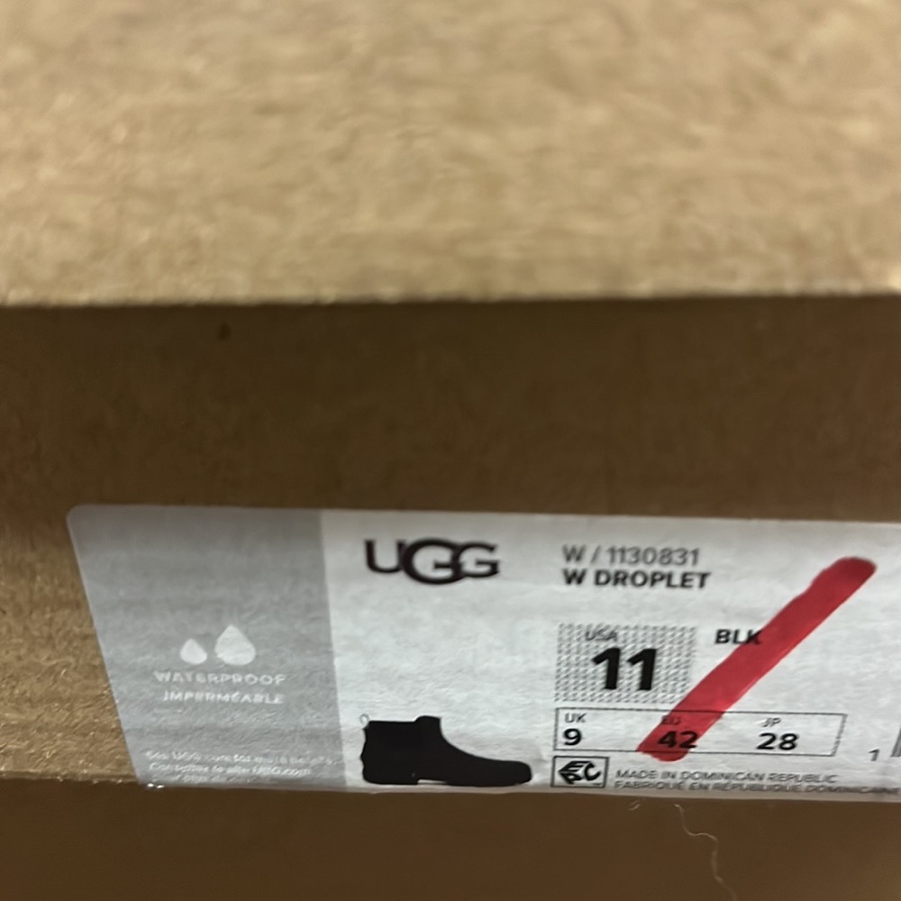 UGG DROPLET - Picture 6 of 6
